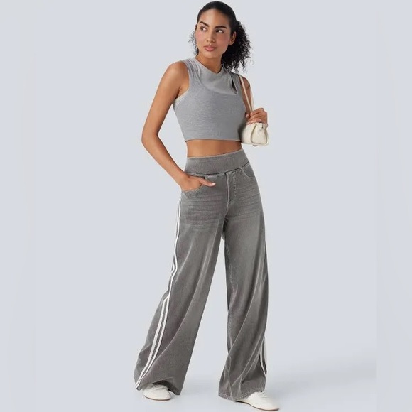 Halara Flex High Waisted Stripe Wide Leg Jeans with Pockets (read desp) - Picture 6 of 8